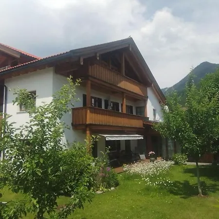 Lieblingsplatz 2 Stammhaus * 加爾米施-帕滕基興
